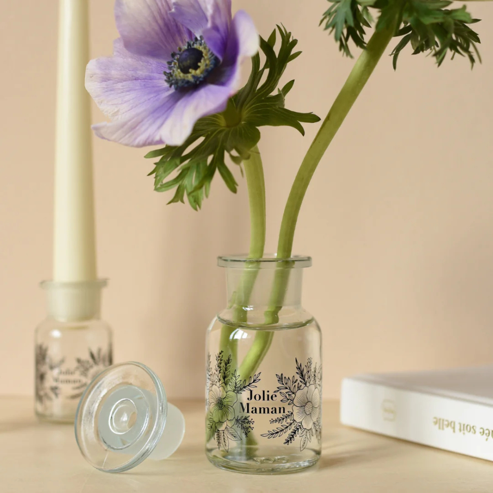 flacon d'apothicaire en verre avec inscription jolie maman et motif floral