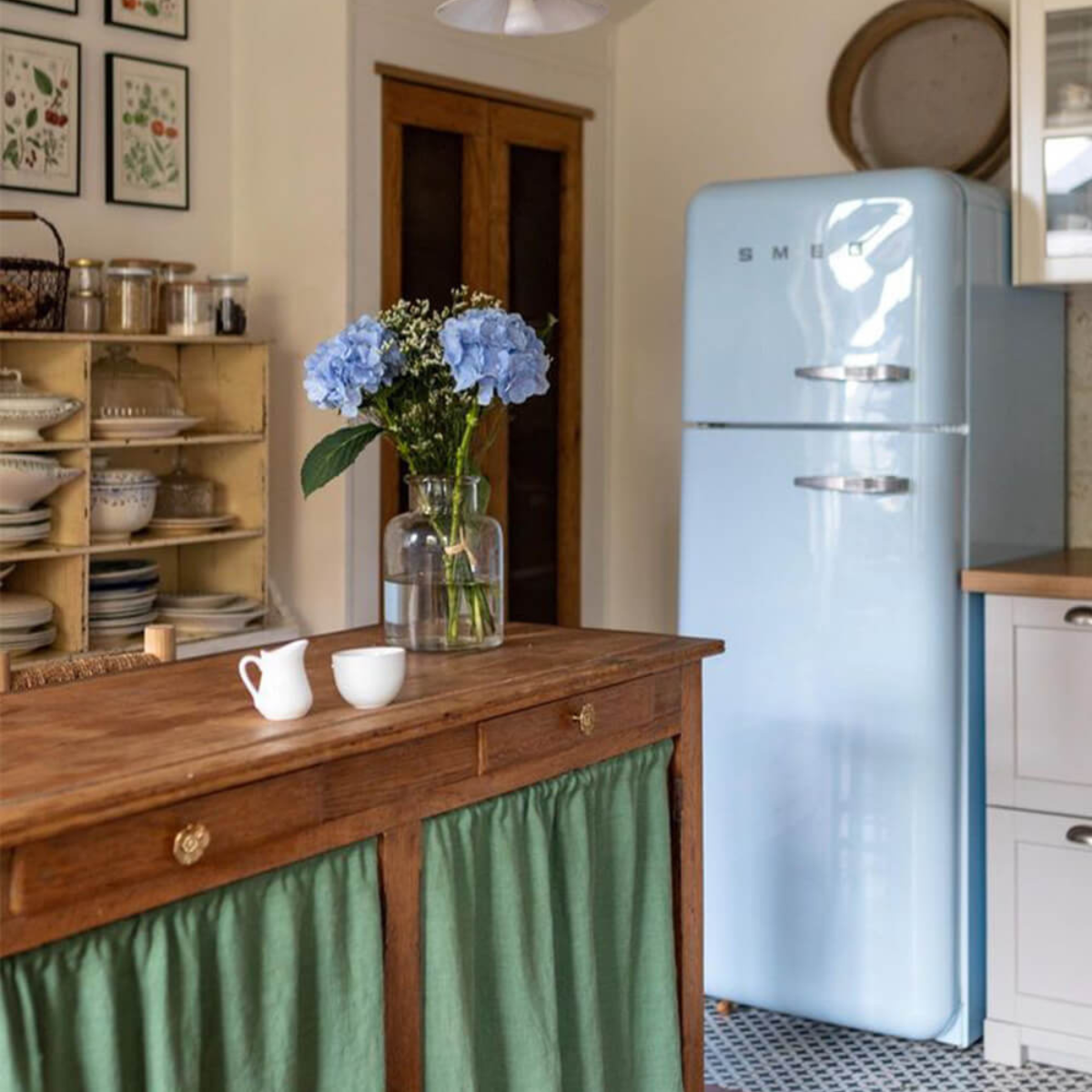 Doing Goods — artisan decorative knobs and hooks