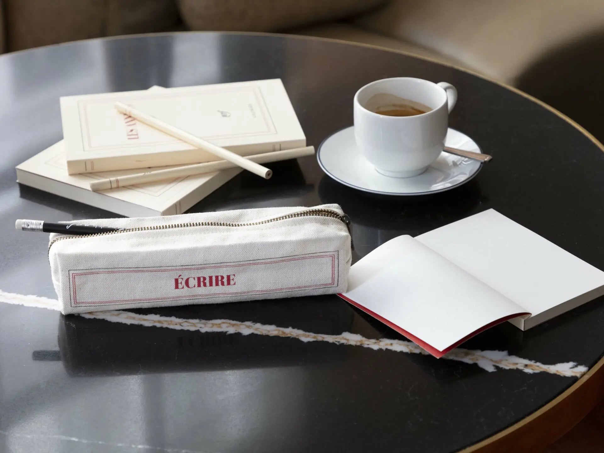 Design stationery and notebooks — Beluga Boutique