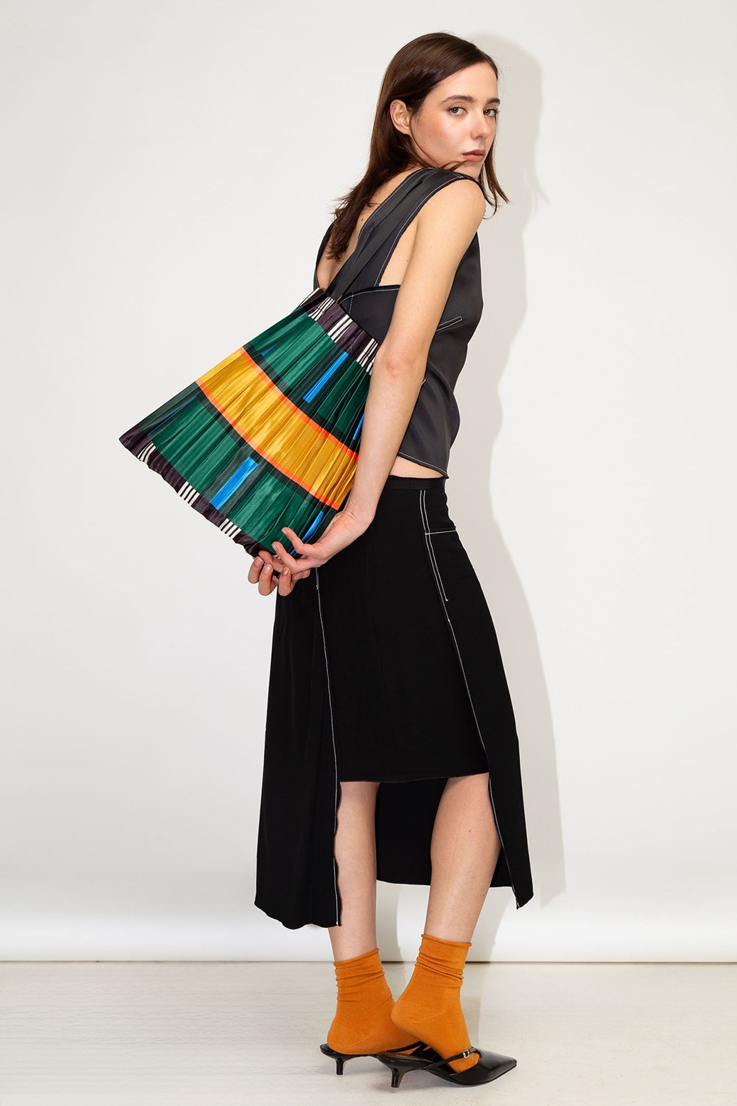 Multitudes — pleated tote bags design Made in Italy