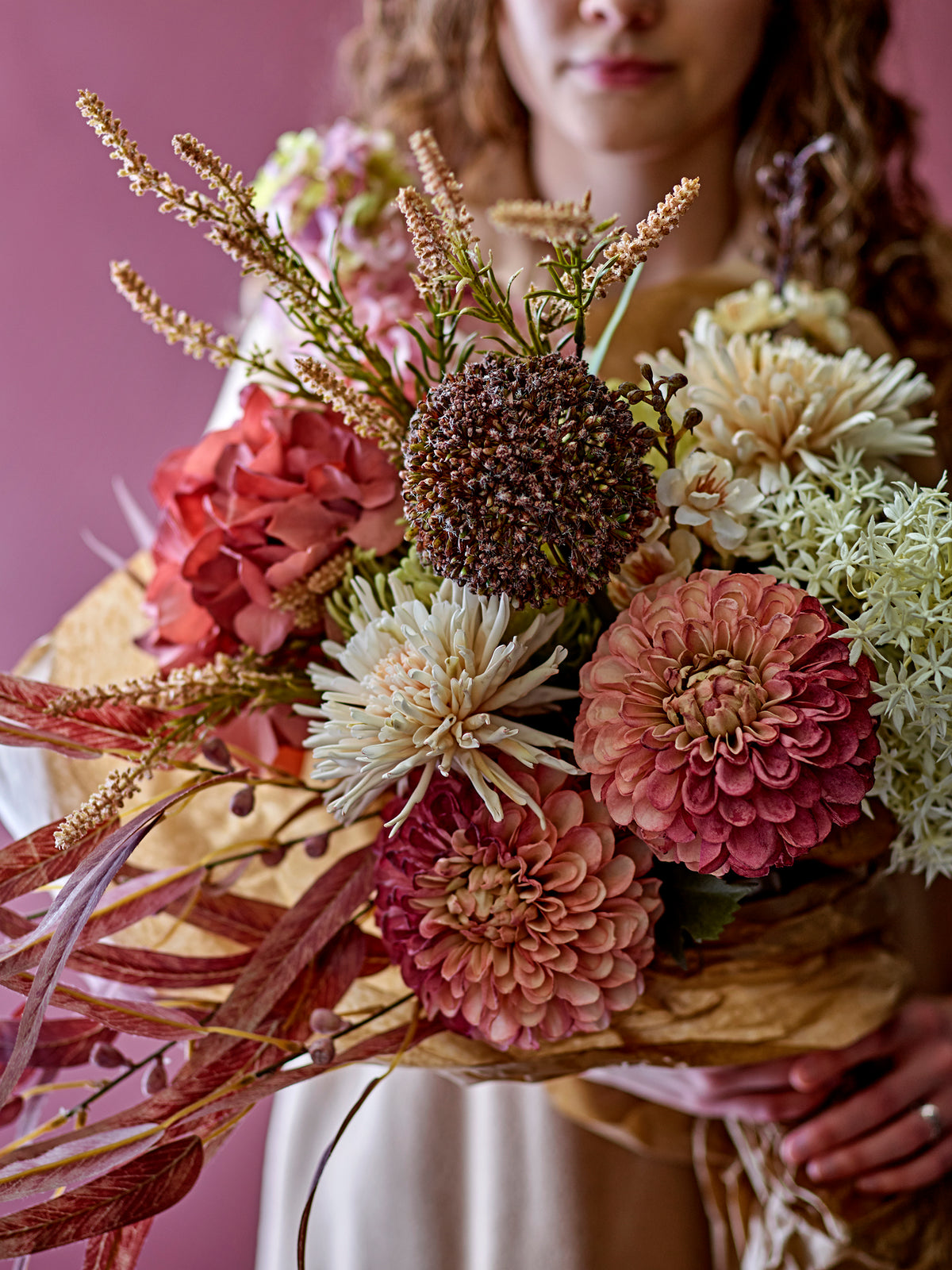 Tige de chrysanthème artificiel rose, 73 cm | Bloomingville | Vue 5 | Beluga Boutique