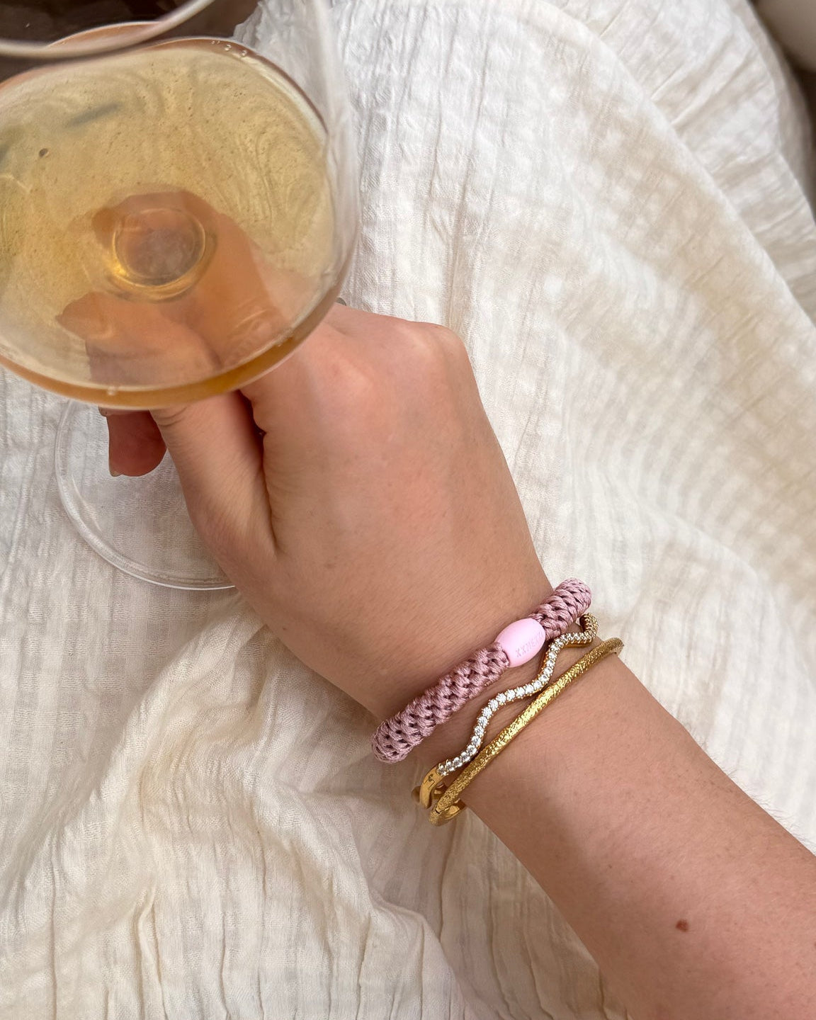KKNEKKI Old Pink Hair Tie, Dusty Rose | KKNEKKI | View 2 | Beluga Boutique