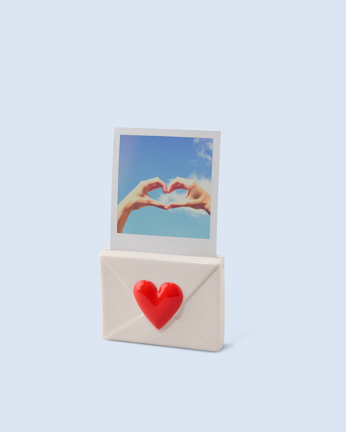 Fluid Market Heart Photo Holder | Fluid Market | View 3 | Beluga Boutique