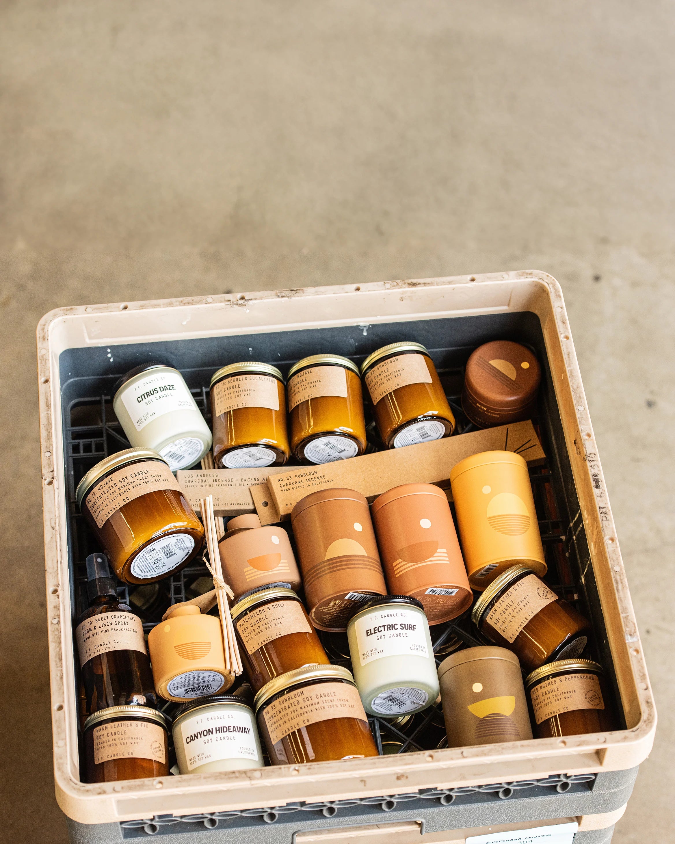 P.F. Candle Co. — cire de soja et mèches coton, composition naturelle