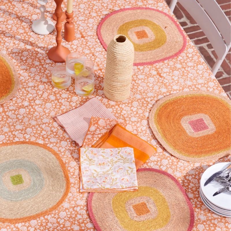 Serviettes de table Petunia rose (lot de 2) | Bonheur du Jour | Mise en situation | Beluga Boutique
