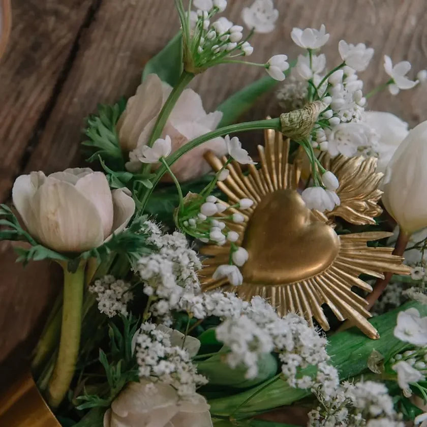 Bijou de bouquet Coeur sacré