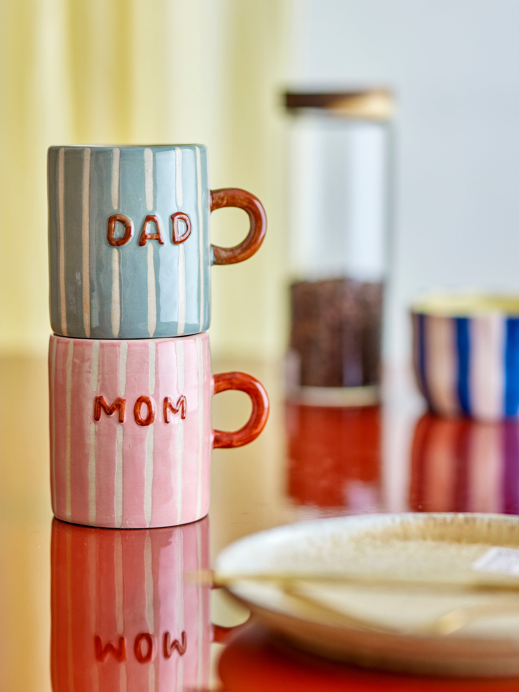 Mug — Cherish mug in pink stoneware, Mom + Love — view 5 — Bloomingville