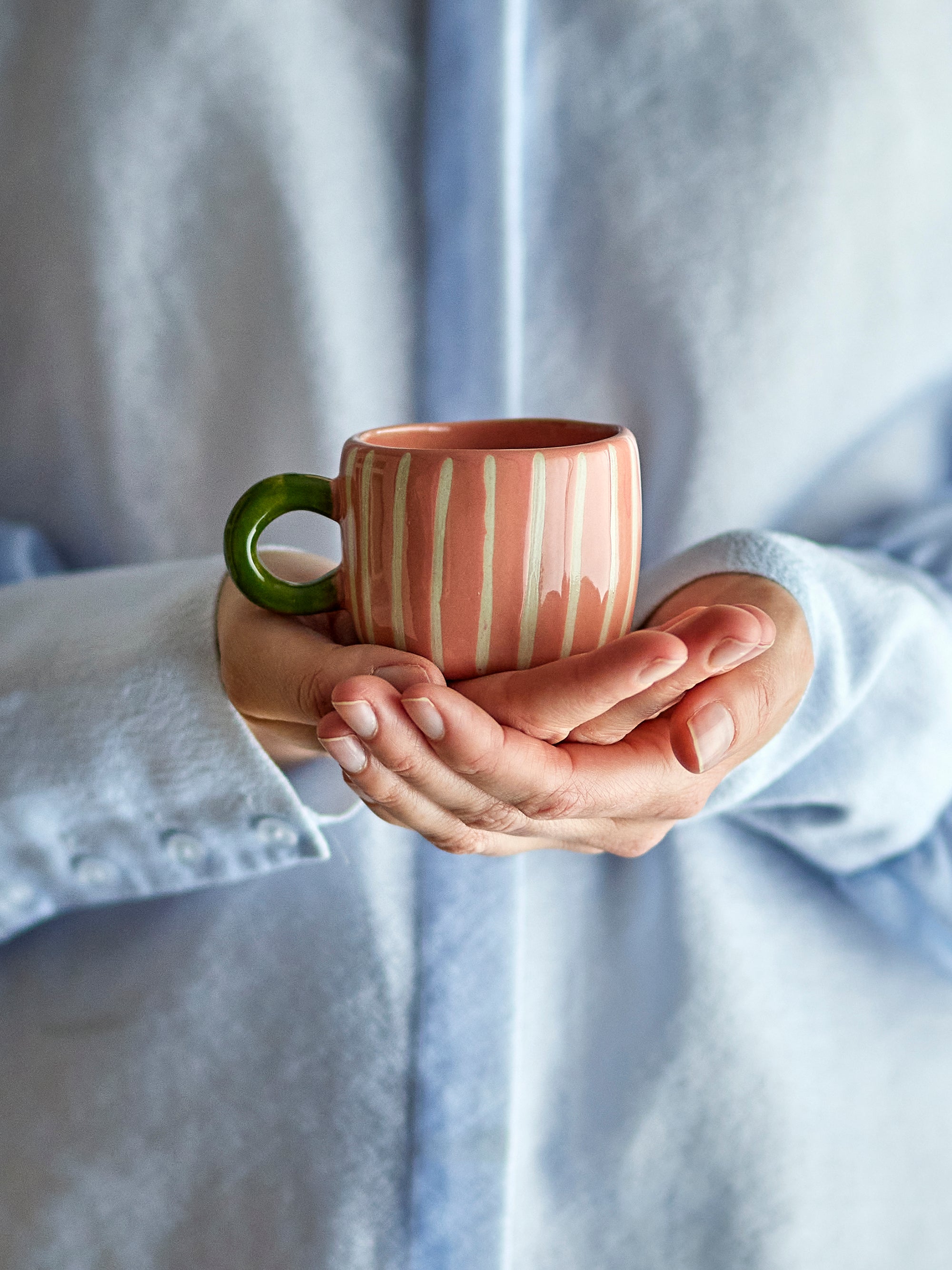 Nini mug in pink stoneware