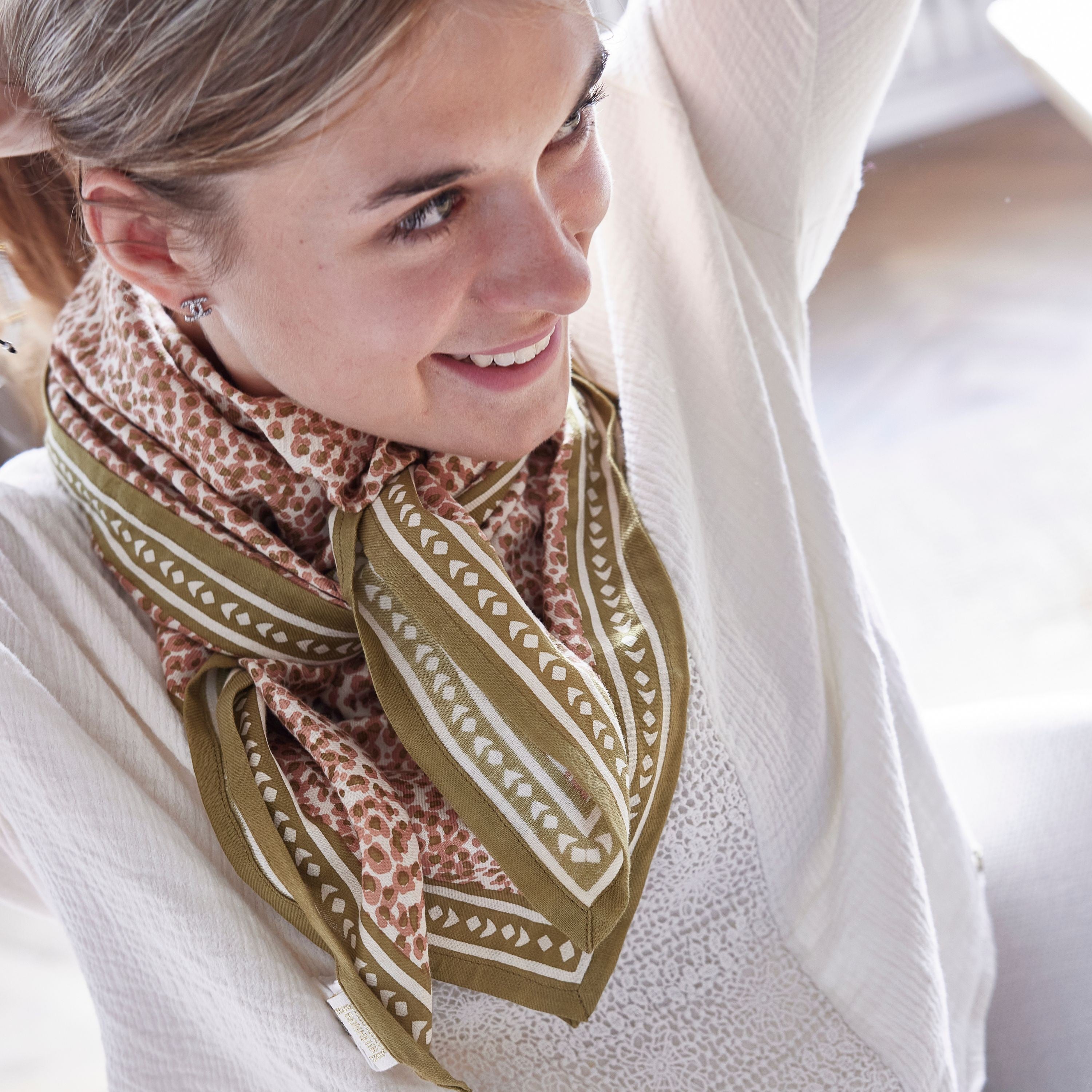 Foulard Indien Savane rosée