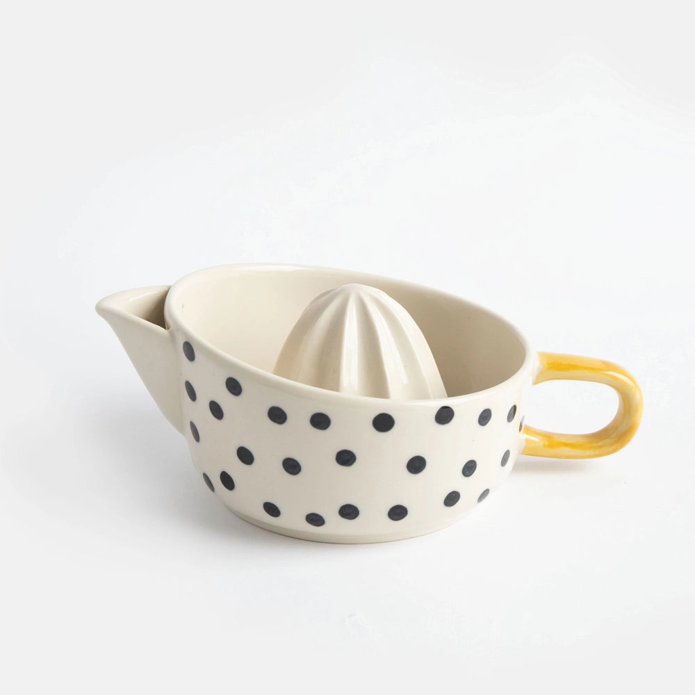 Presse-agrumes Mono Dots en grès émaillé peint à la main, anse jaune