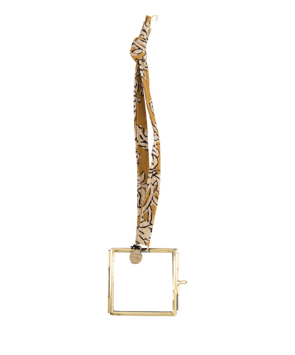 Cadre Botanical Mini