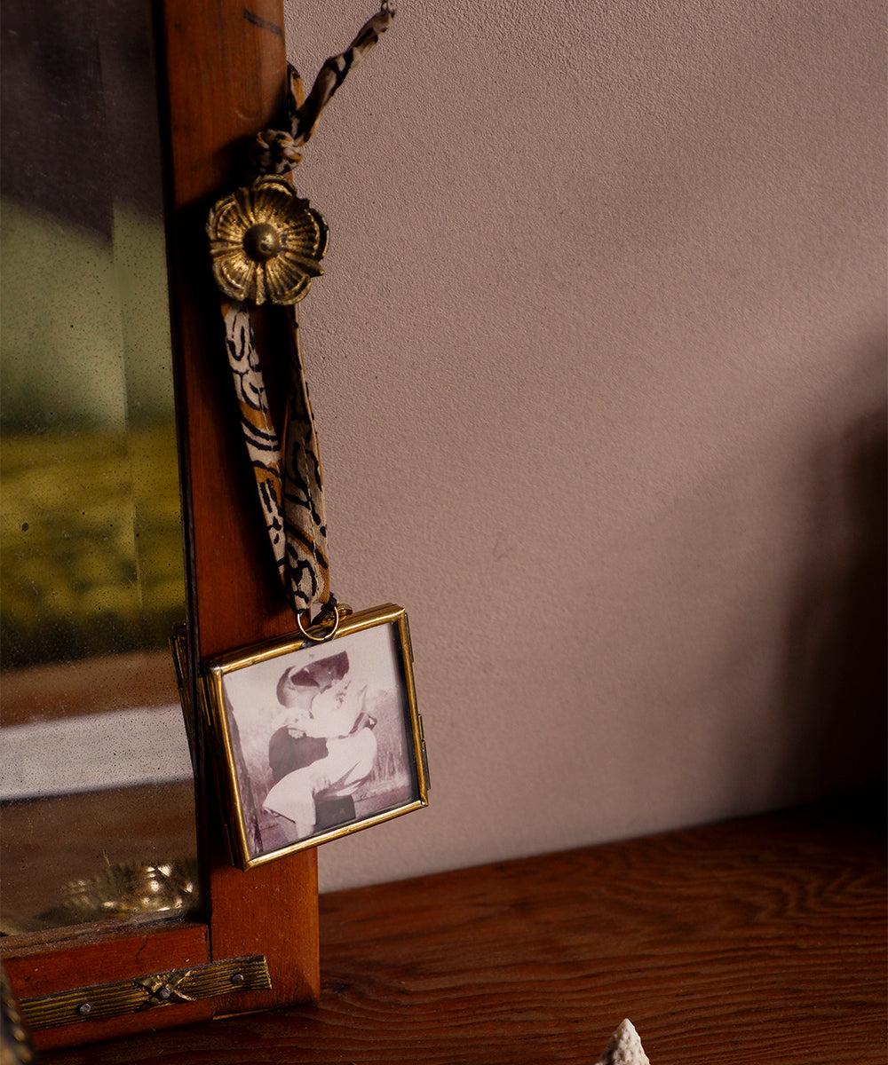 Cadre Botanical Mini