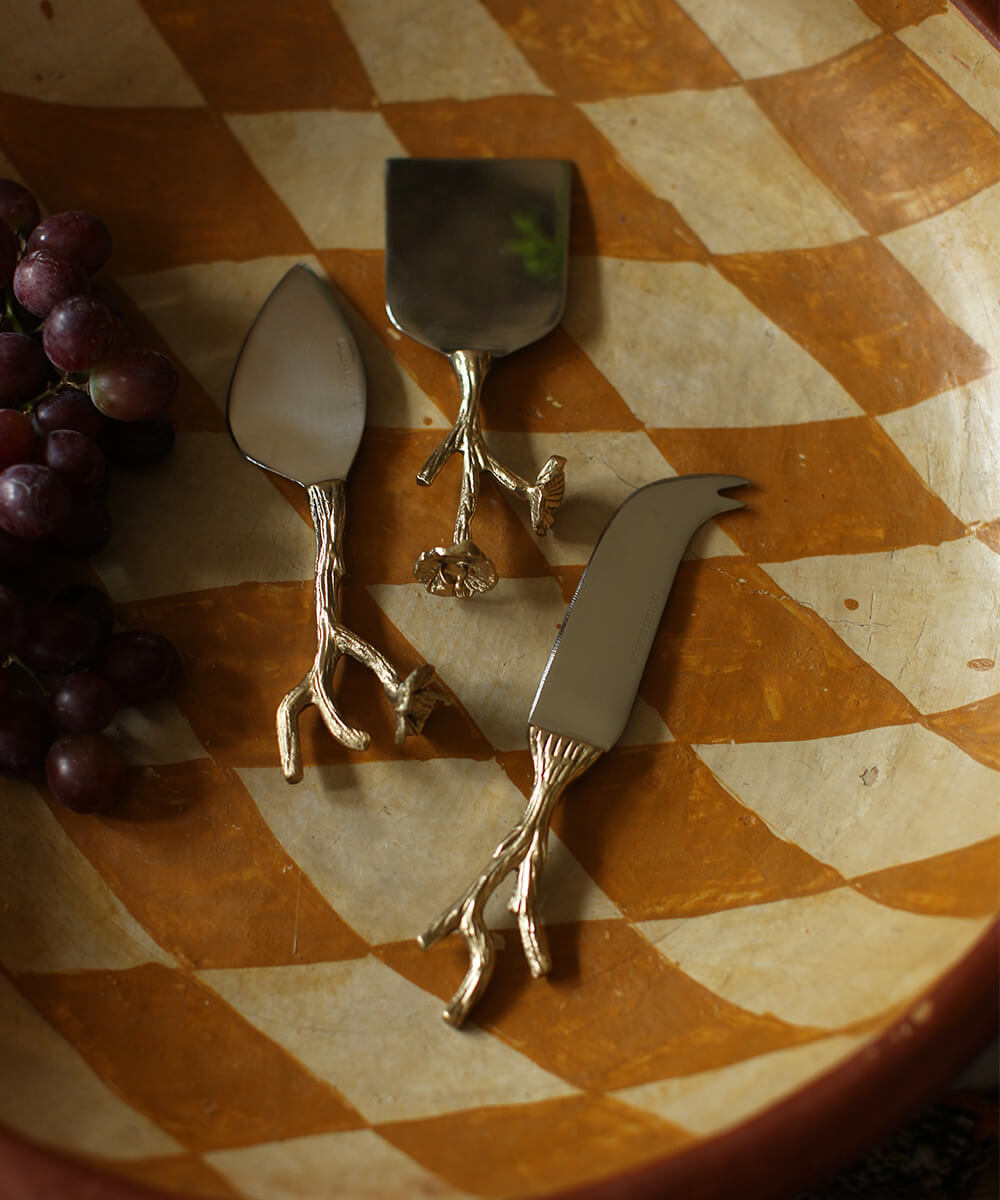 product images - Doing Goods - DGD-1.30.40.010.921.4 - Service a Fromage Fleur Ava 4