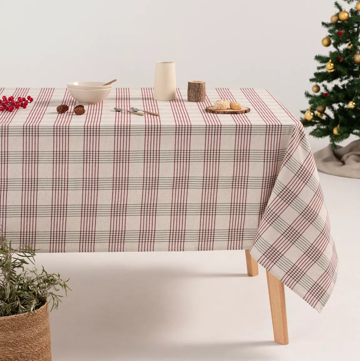 Nappe de Noël Garnet en lin et coton doux (140 × 350 cm)