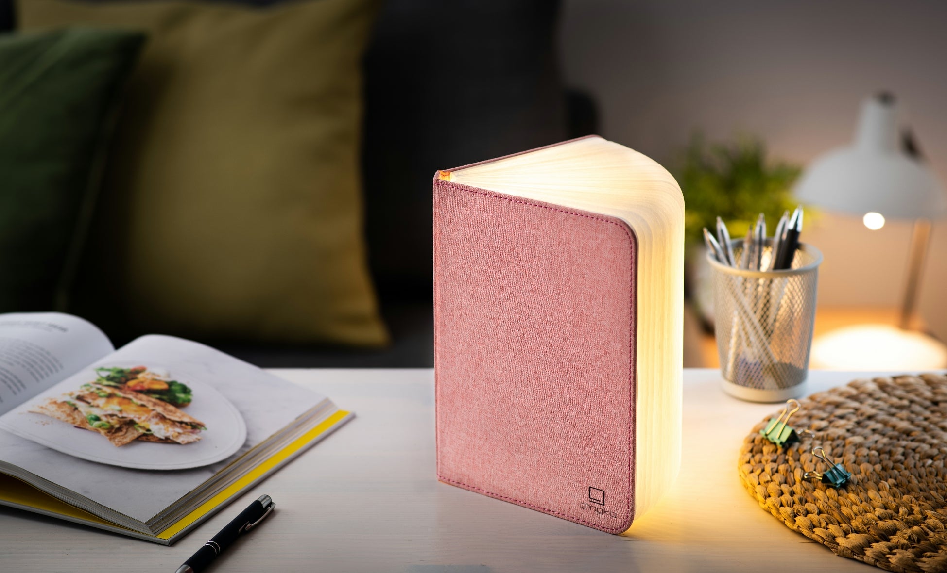 Livre lumineux, rose blush en lin, grand format