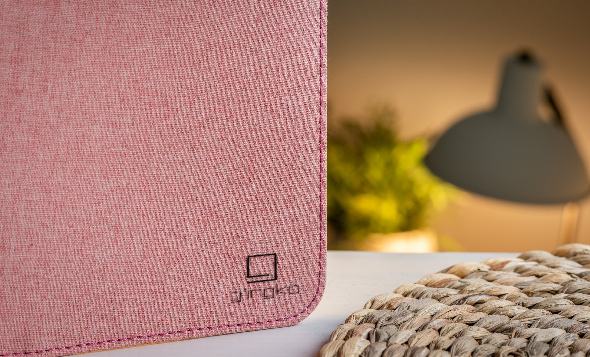 Livre lumineux, rose blush en lin, grand format