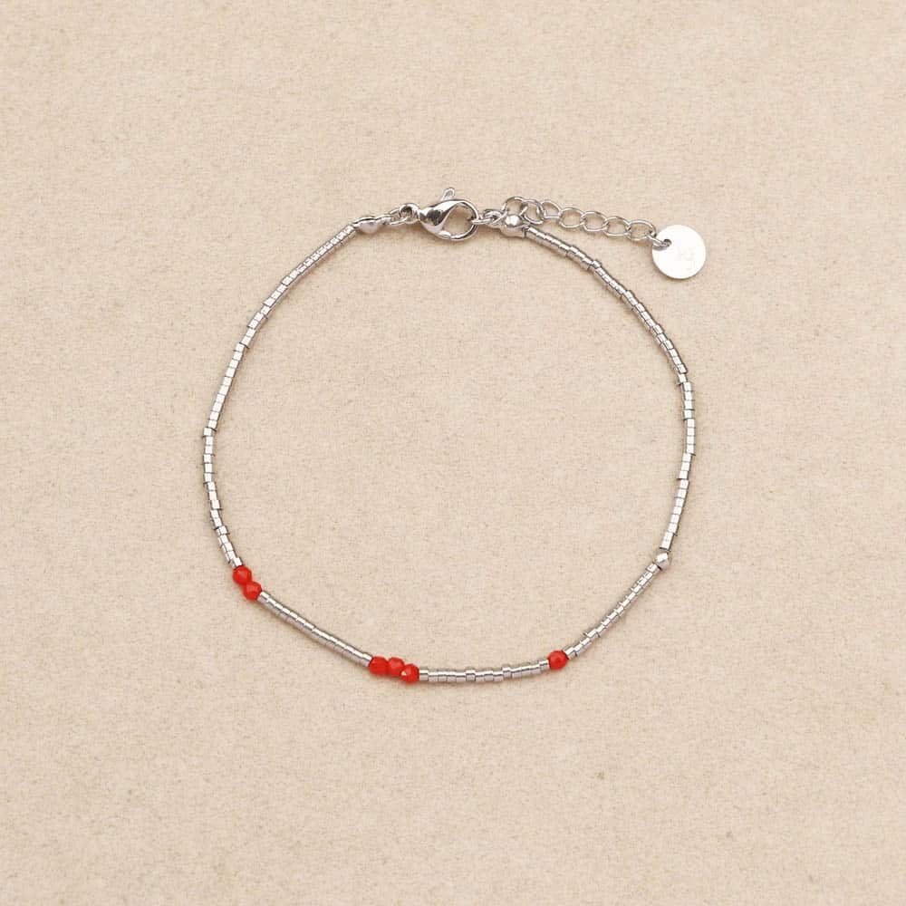 Bracelet Linaïs en acier inoxydable argenté et pierre corail, bijou La Sélection Beluga