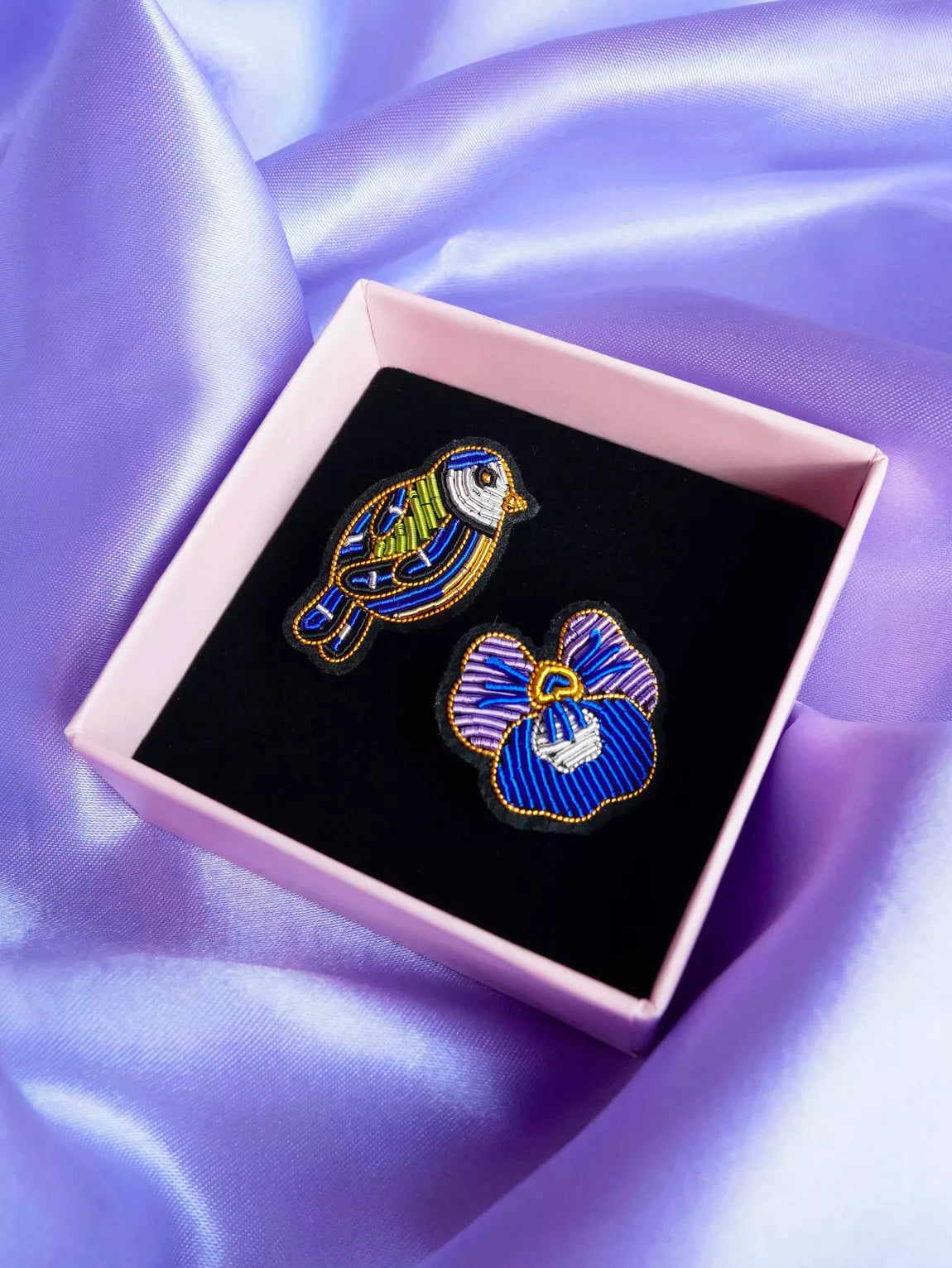 Broche — Malicieuse Blue Tit Bird Brooch — view 2 — Malicieuse