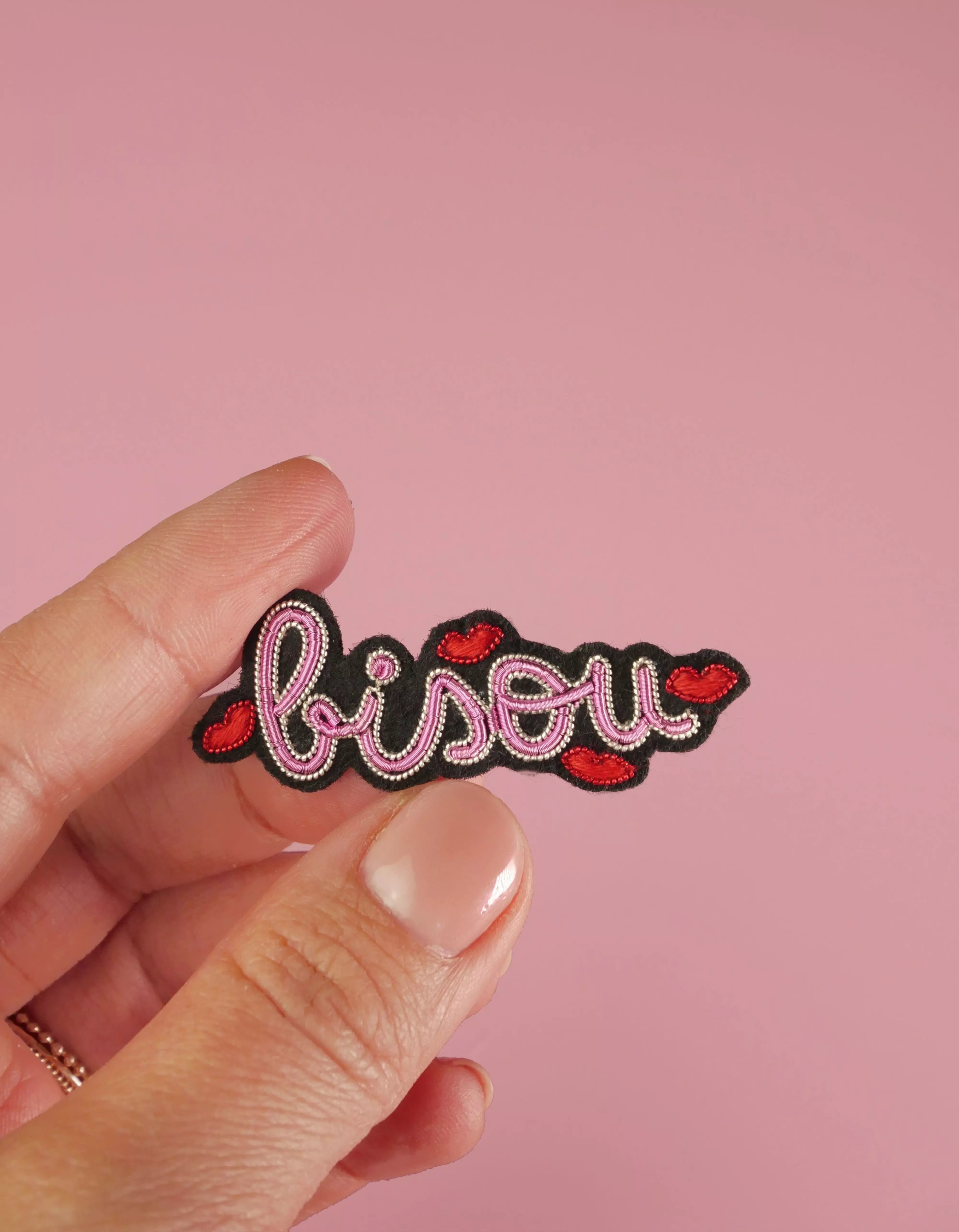 Broche Bisou
