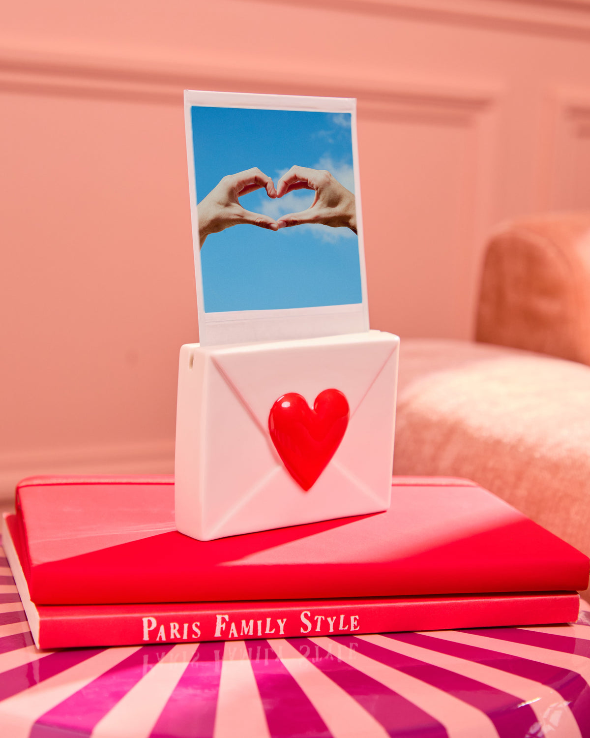 Fluid Market Heart Photo Holder | Fluid Market | View 2 | Beluga Boutique