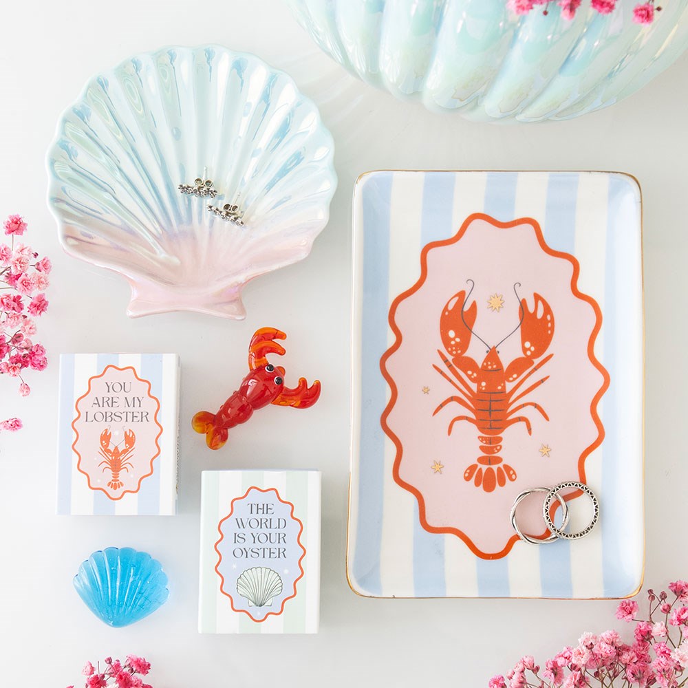 Vide-poche homard rayé en céramique rouge et bleu marine (vue 5), Something Different | Beluga Boutique