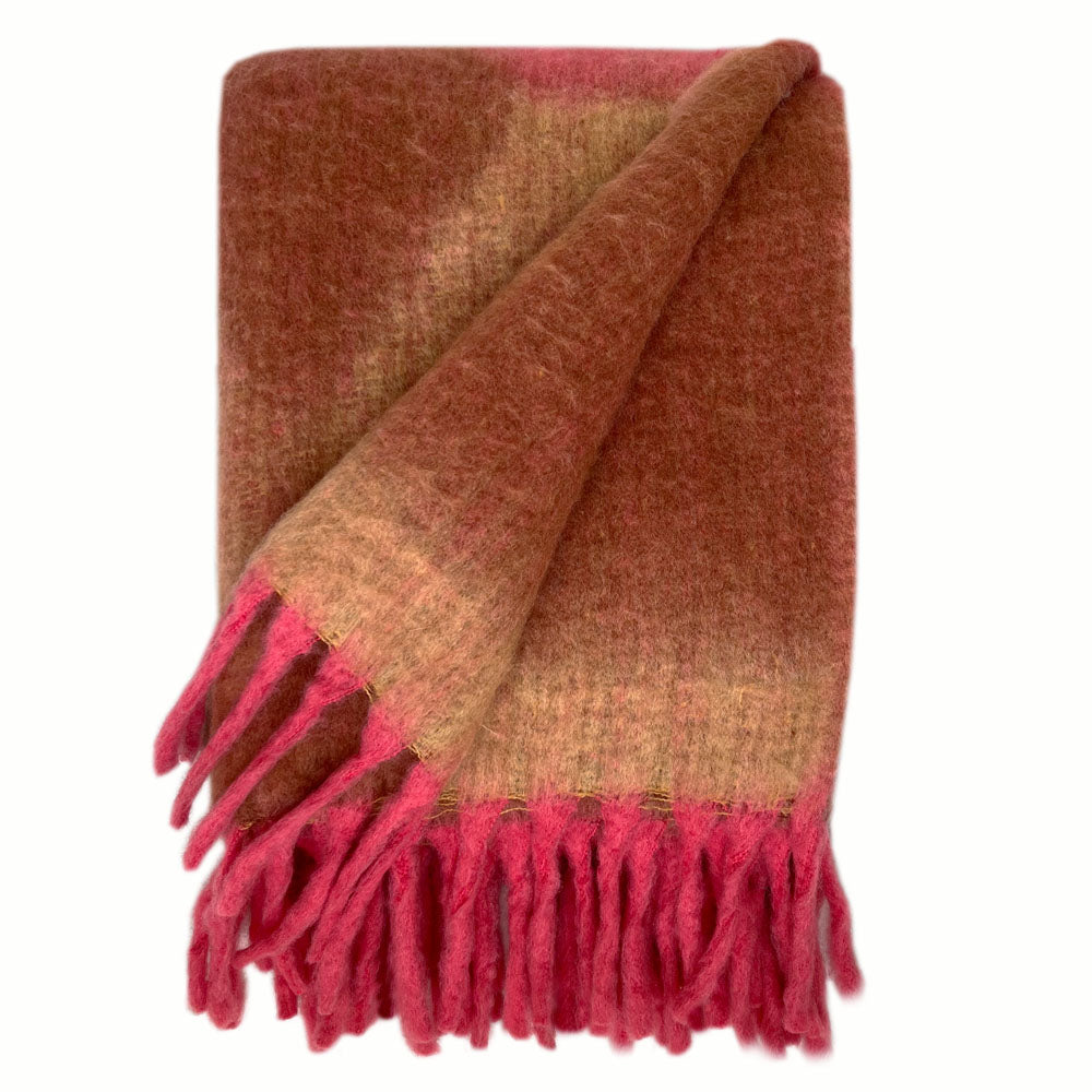 Plaid Zapotec doux en polyester recyclé | Rose | Malagoon | Plié | Beluga Boutique