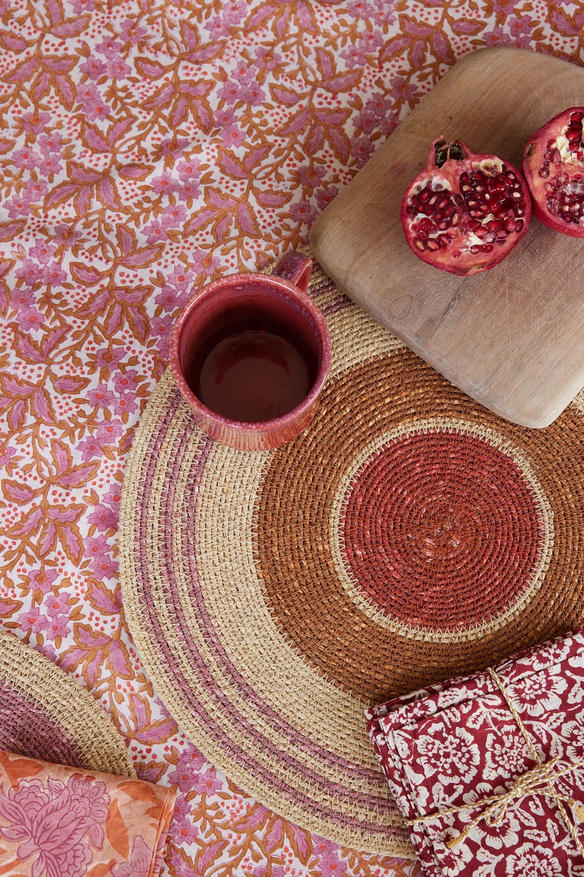 Serviettes de table Kamala grenat (lot de 2) | Bonheur du Jour | Mise en situation | Beluga Boutique