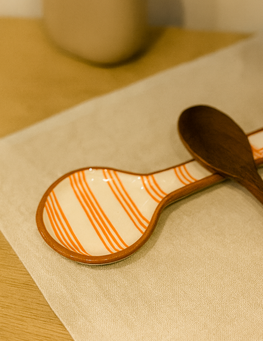 Repose-cuillère rayures, orange