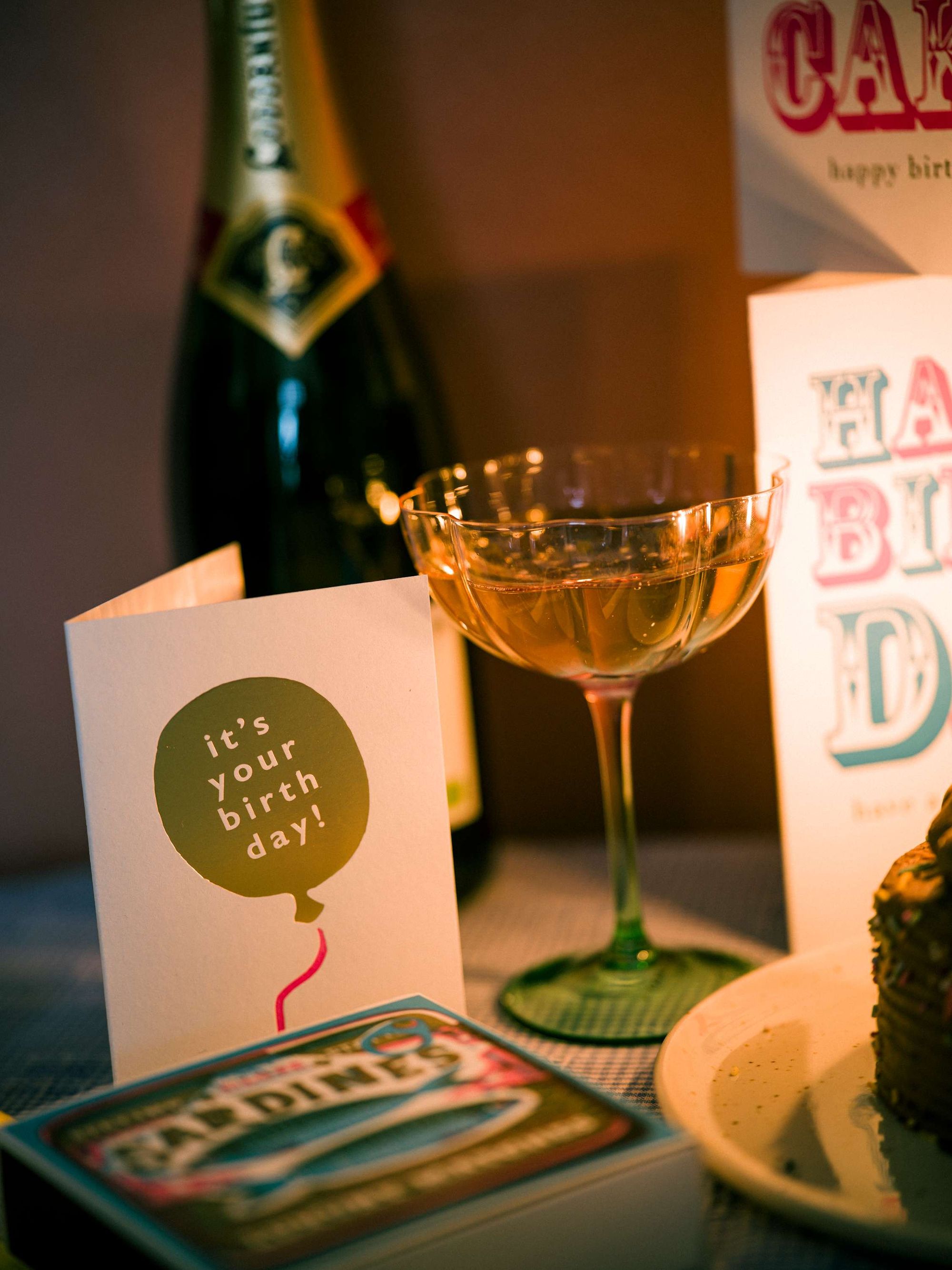 Carte Gold Balloon Birthday