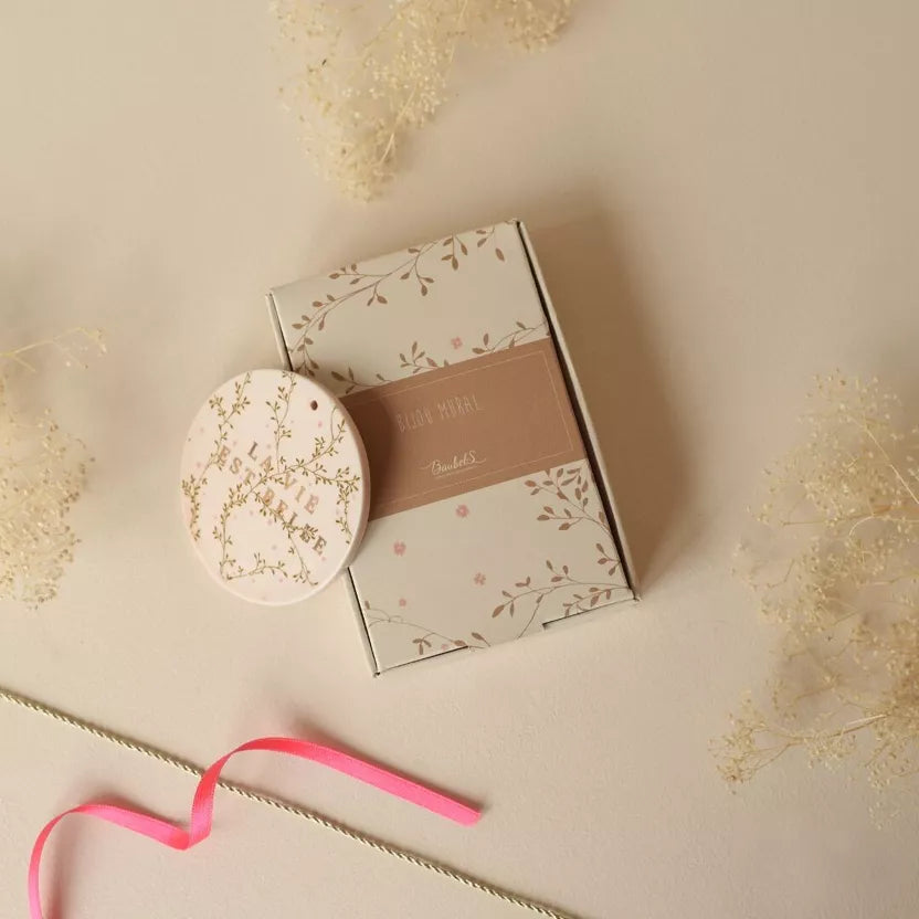 Amulette Murale ronde en porcelaine