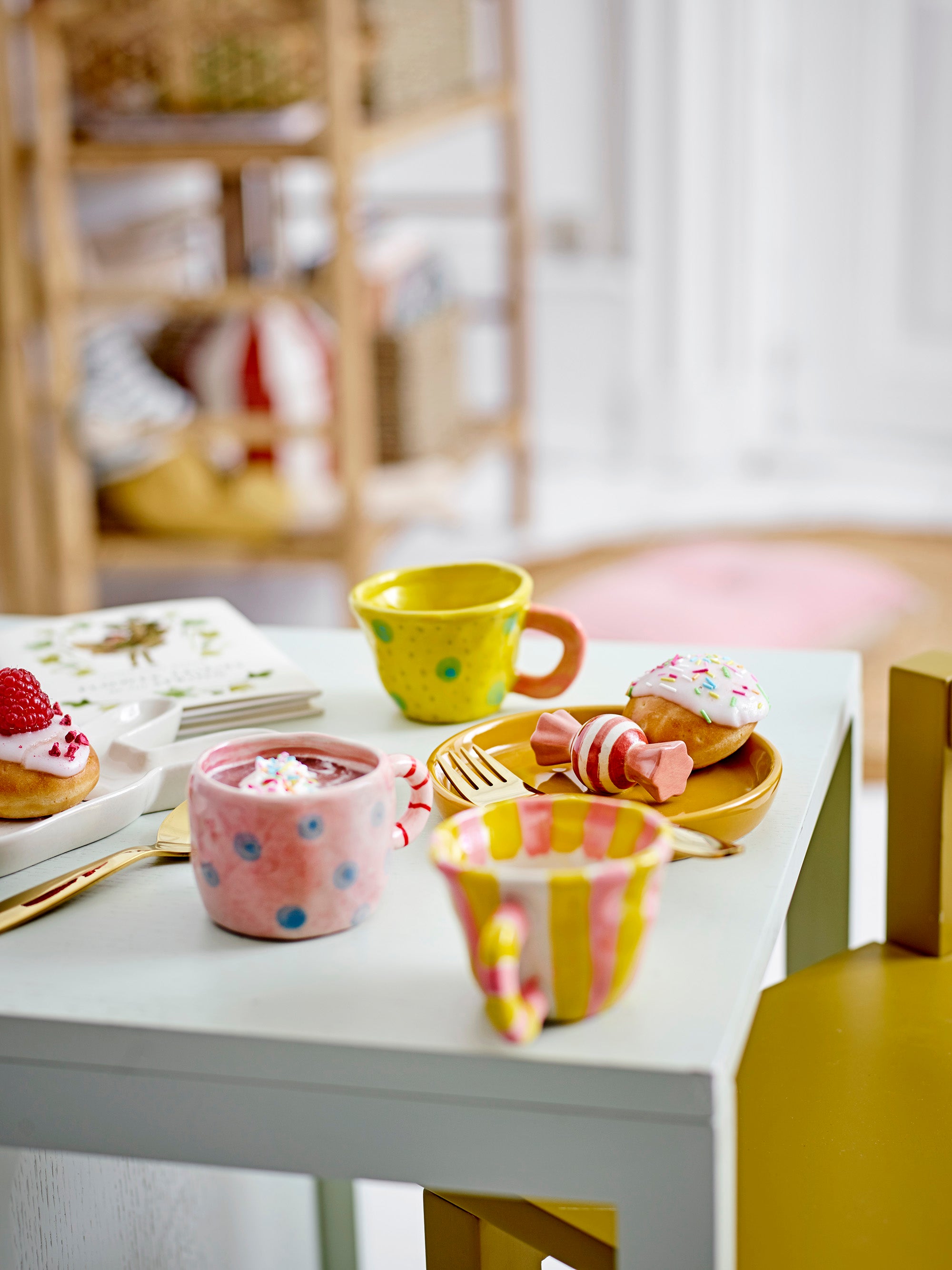 Tasse Nini en grès rayé rose et jaune