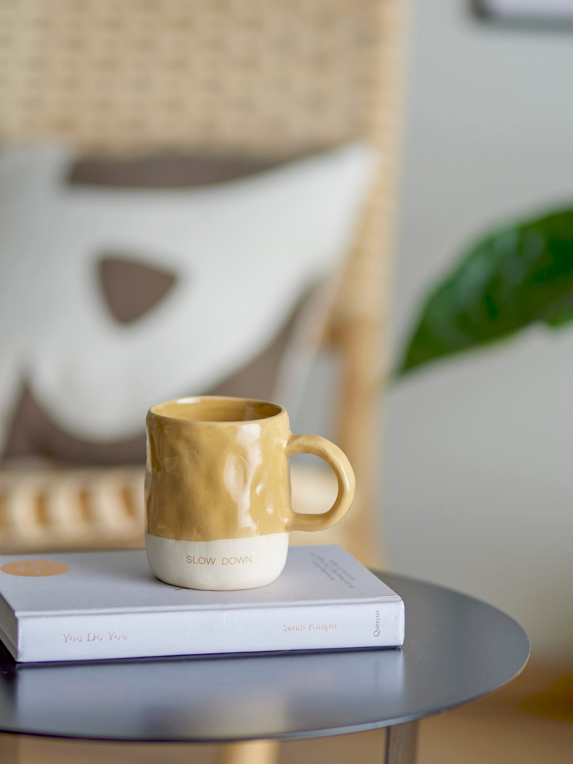Mug Néo Slow Down en grès jaune