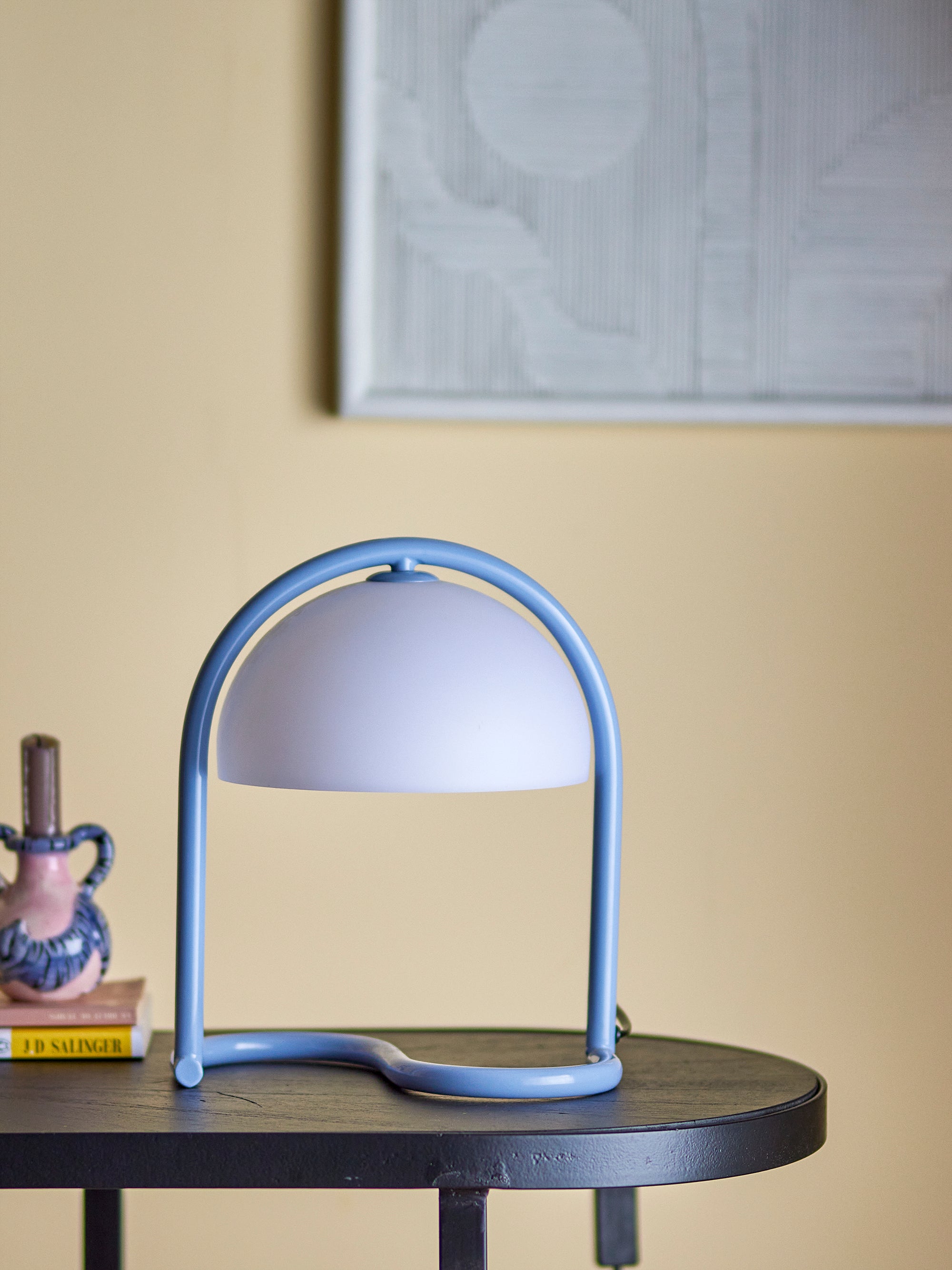 Lampe de table en acrylique bleu Favour