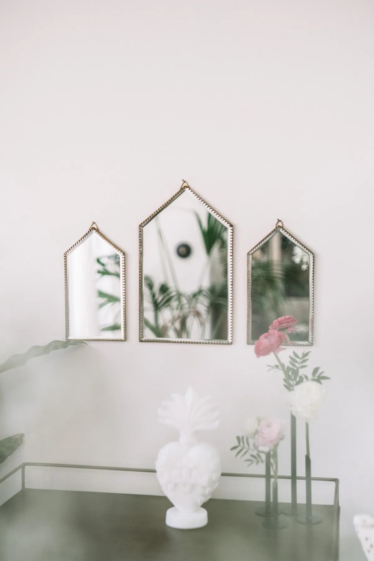 Mirror — Temple Mirror — view 3 — Boncoeurs