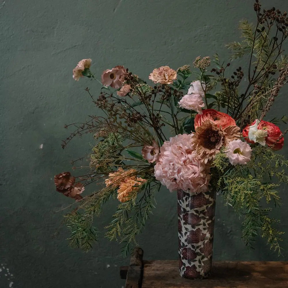 Pink Vase — view 3 — Boncoeurs