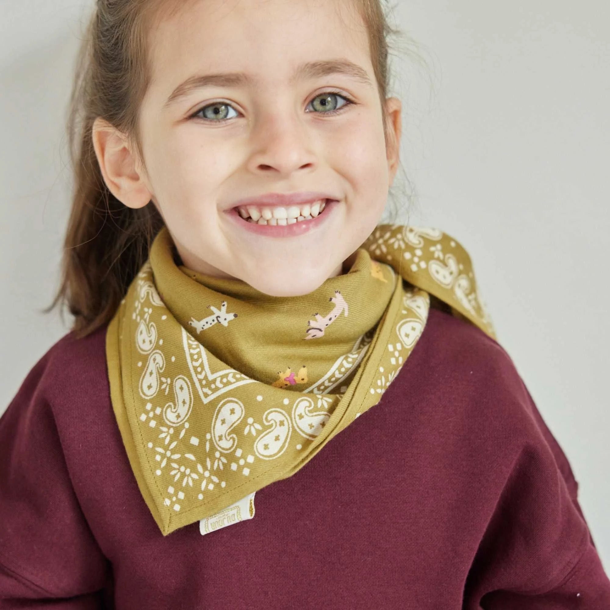 Petit foulard Teckel olive