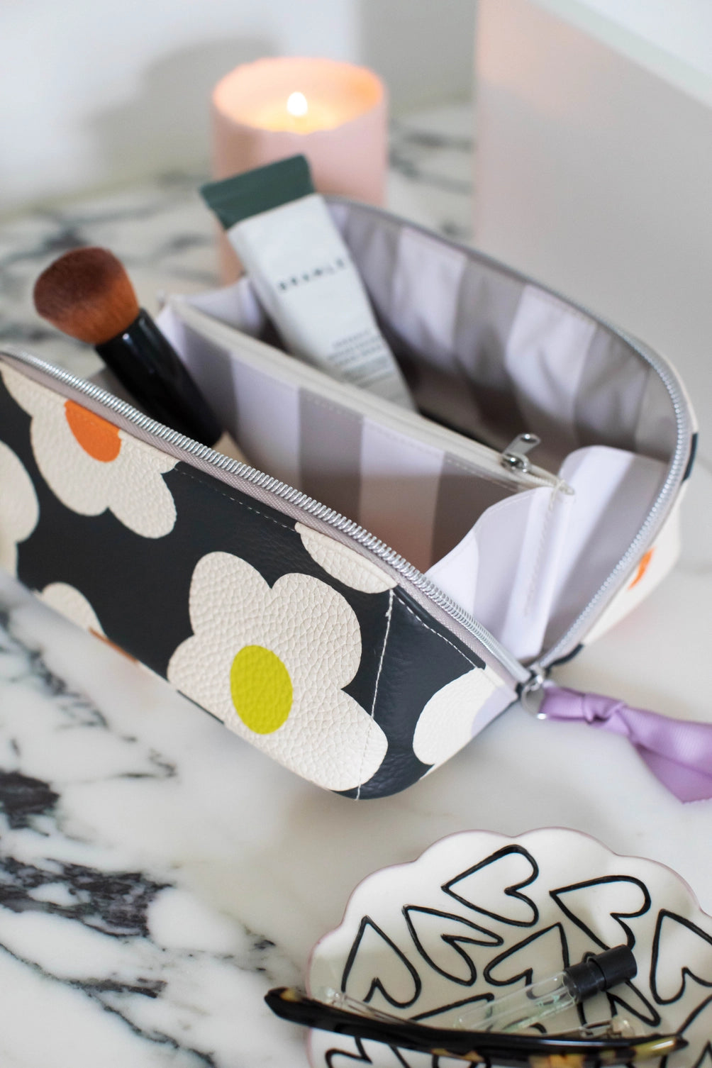 Hand-painted glazed stoneware tray with scalloped edges and hearts around the rim