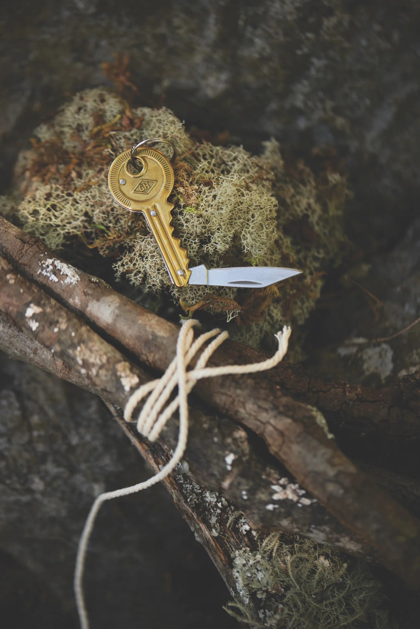 Couteau de poche à clé