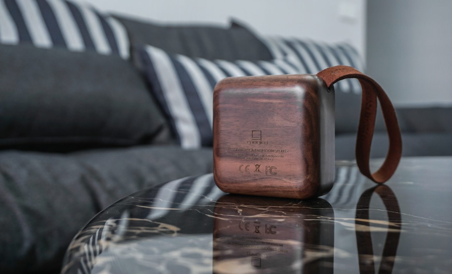 Enceinte portable en bois
