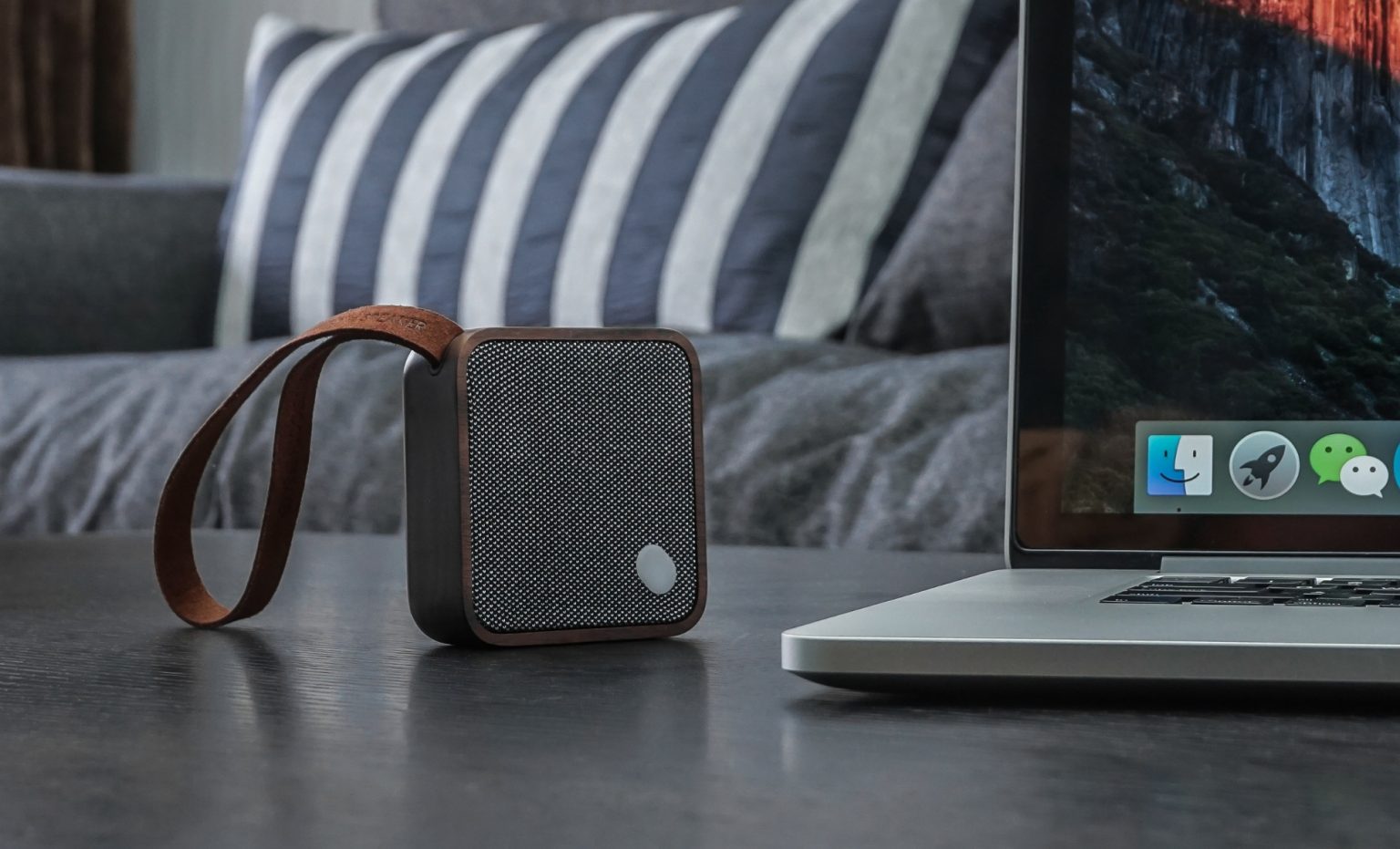 Enceinte portable en bois