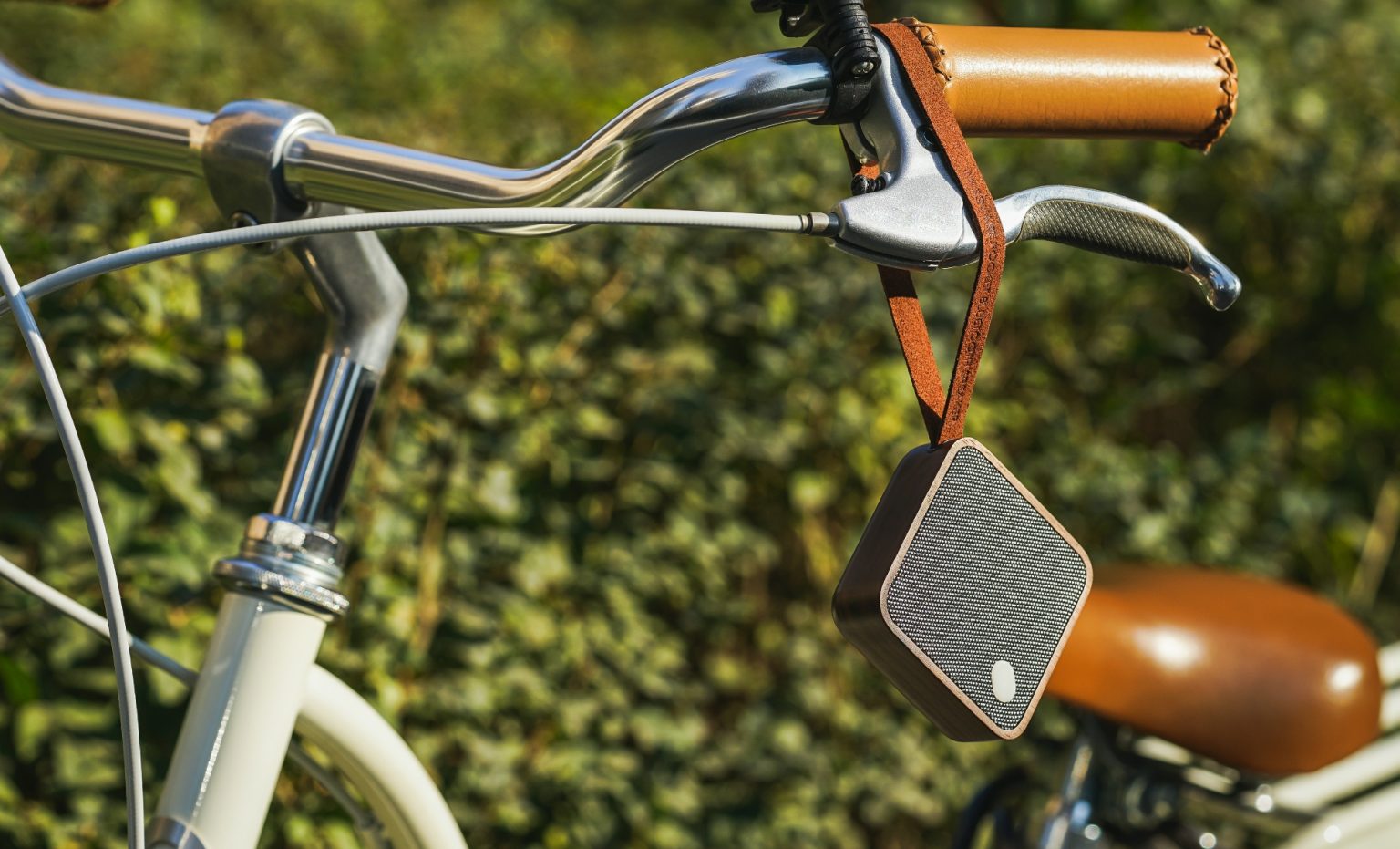 Enceinte portable en bois