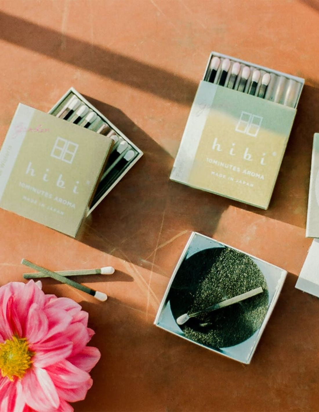 Encens japonais Hibi – Coffret Gift Box Garden, assortiment de 3 fragrances florales