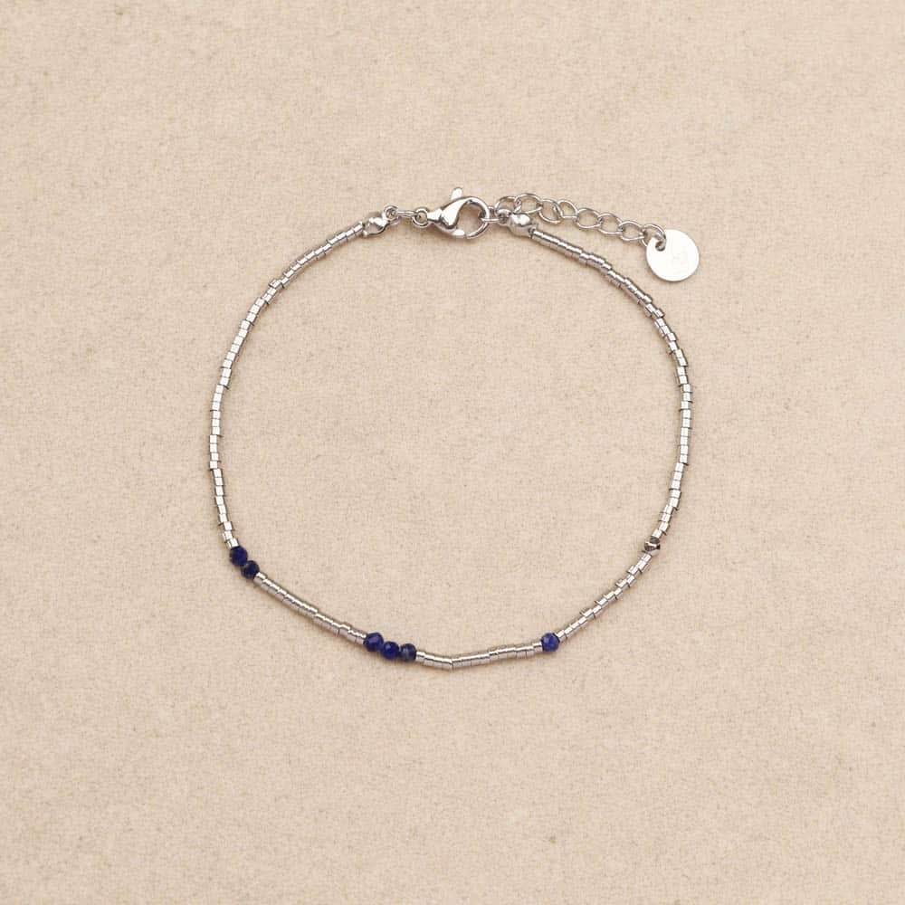 Bracelet Linaïs en acier inoxydable argenté et pierre lapis lazuli, bijou La Sélection Beluga