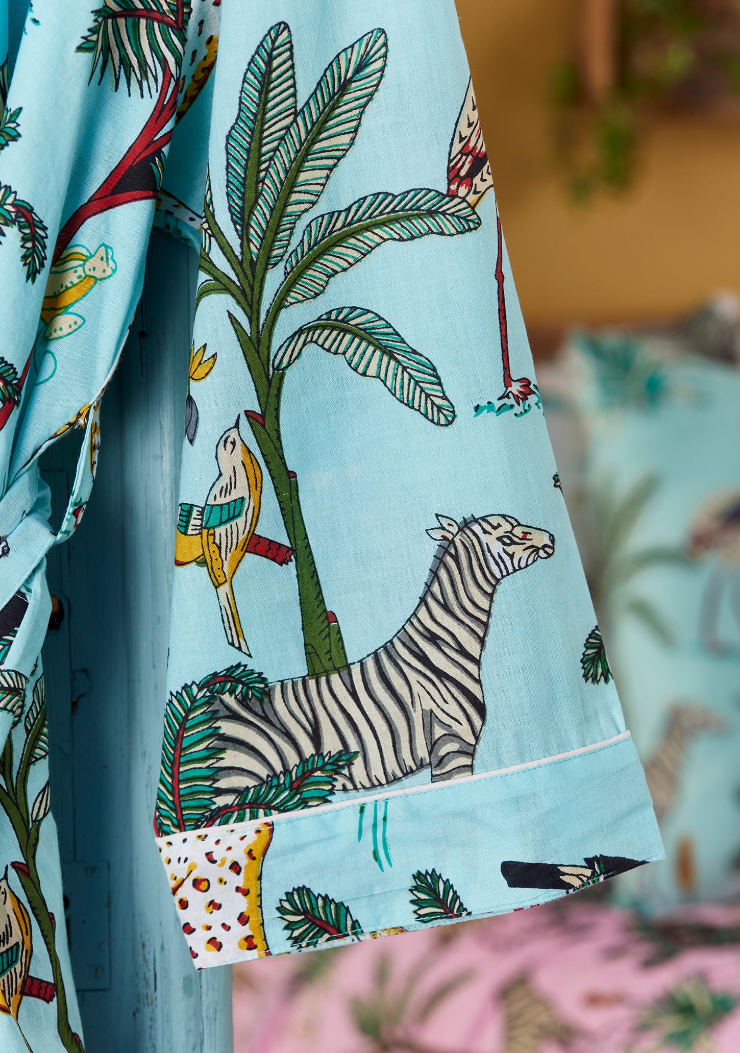 Kimono Jungle, bleu